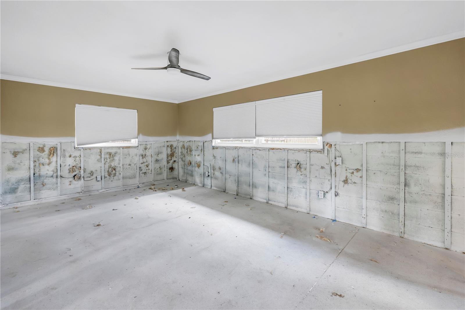 Image 13 of 41 For 5215 Denver Street Ne