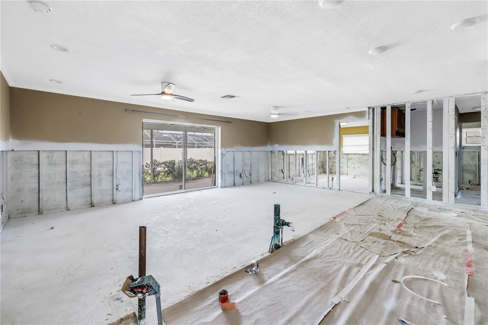 Image 9 of 41 For 5215 Denver Street Ne