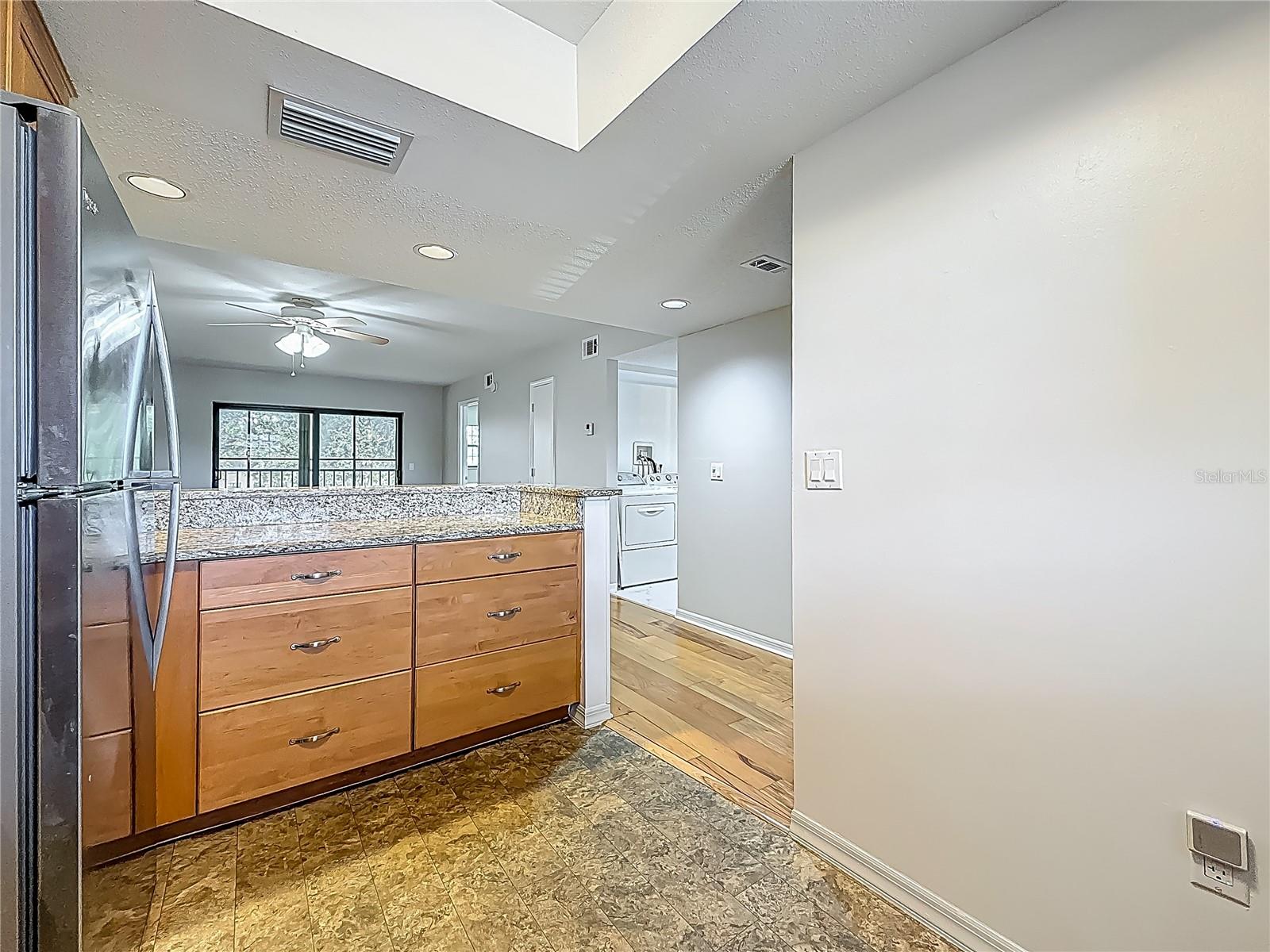 Image 10 of 61 For 12900 Vonn Road D202