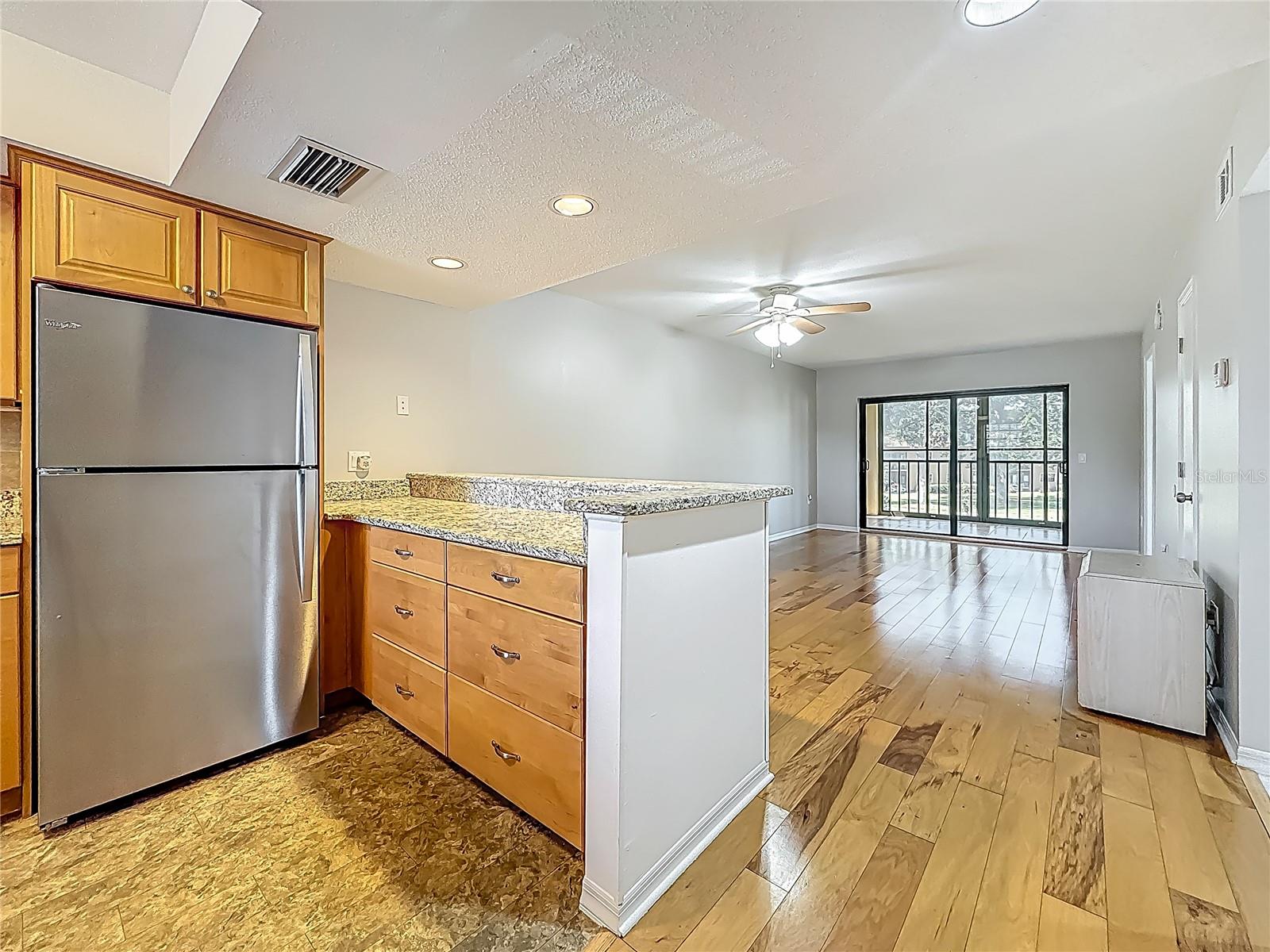 Image 11 of 61 For 12900 Vonn Road D202