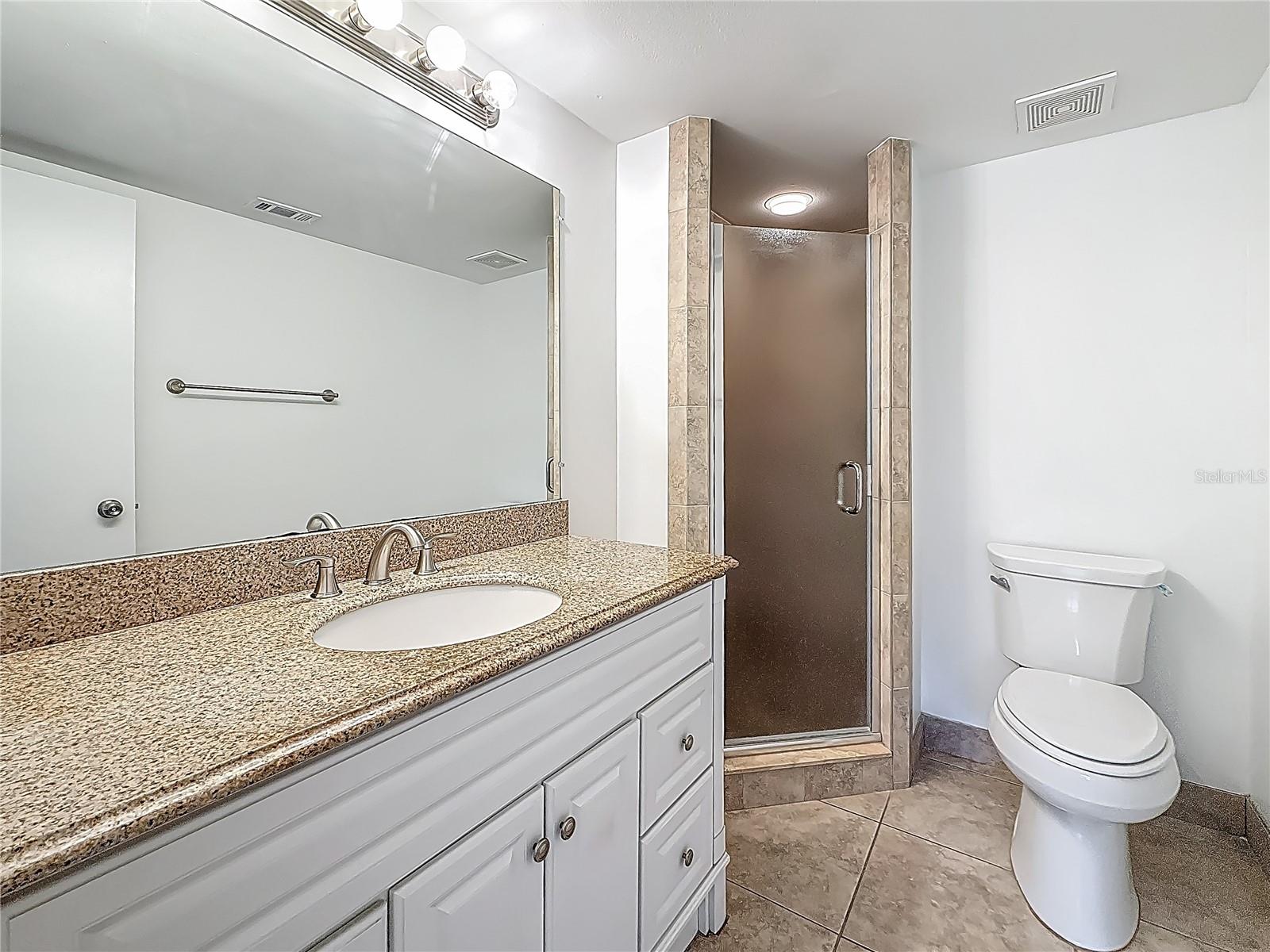 Image 25 of 61 For 12900 Vonn Road D202