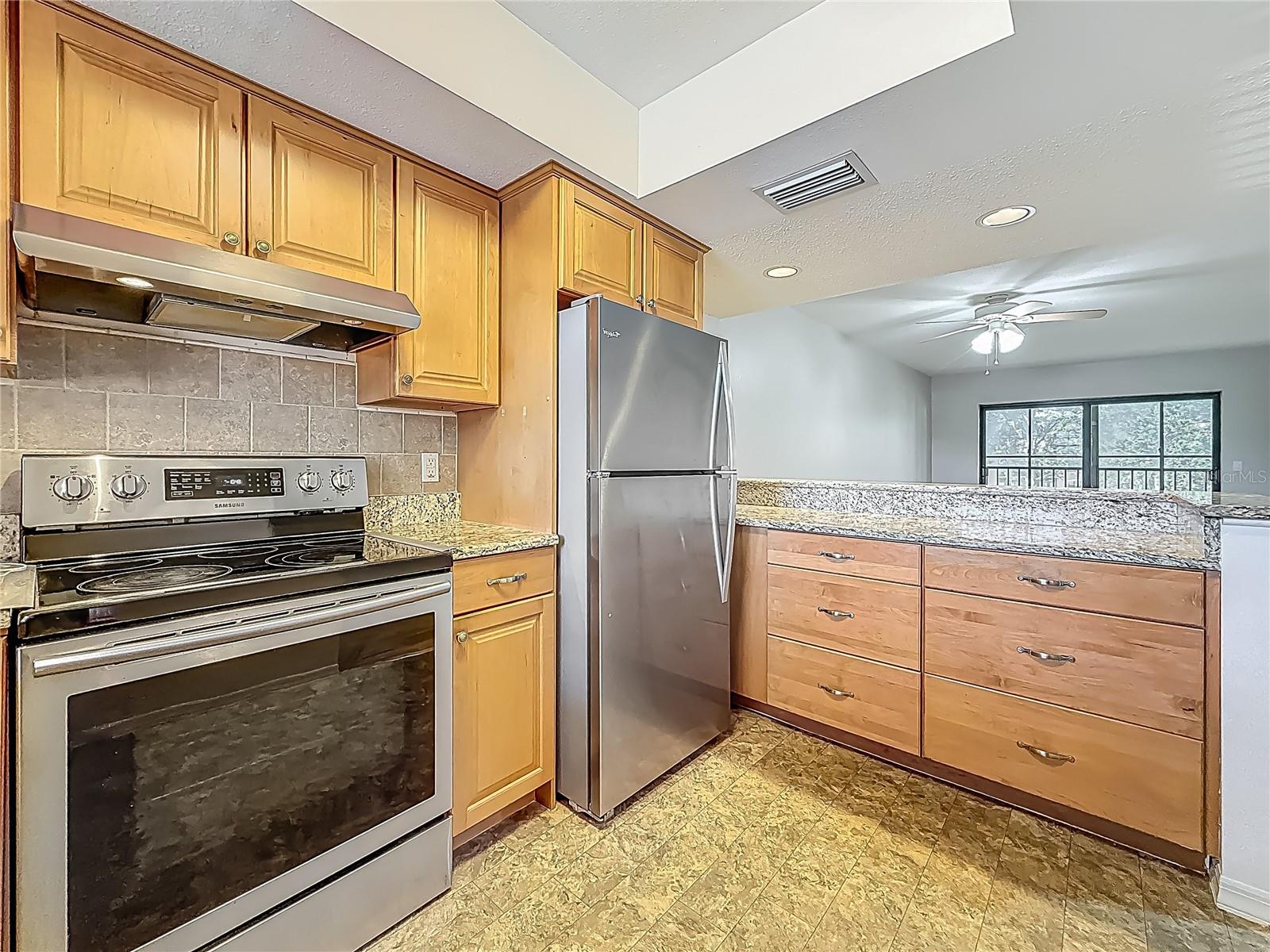 Image 9 of 61 For 12900 Vonn Road D202