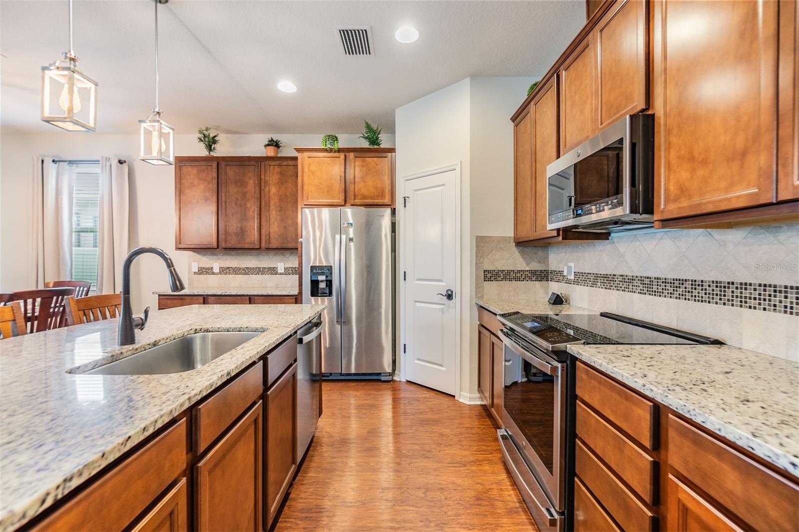 Image 31 of 79 For 8296 Olive Brook Drive