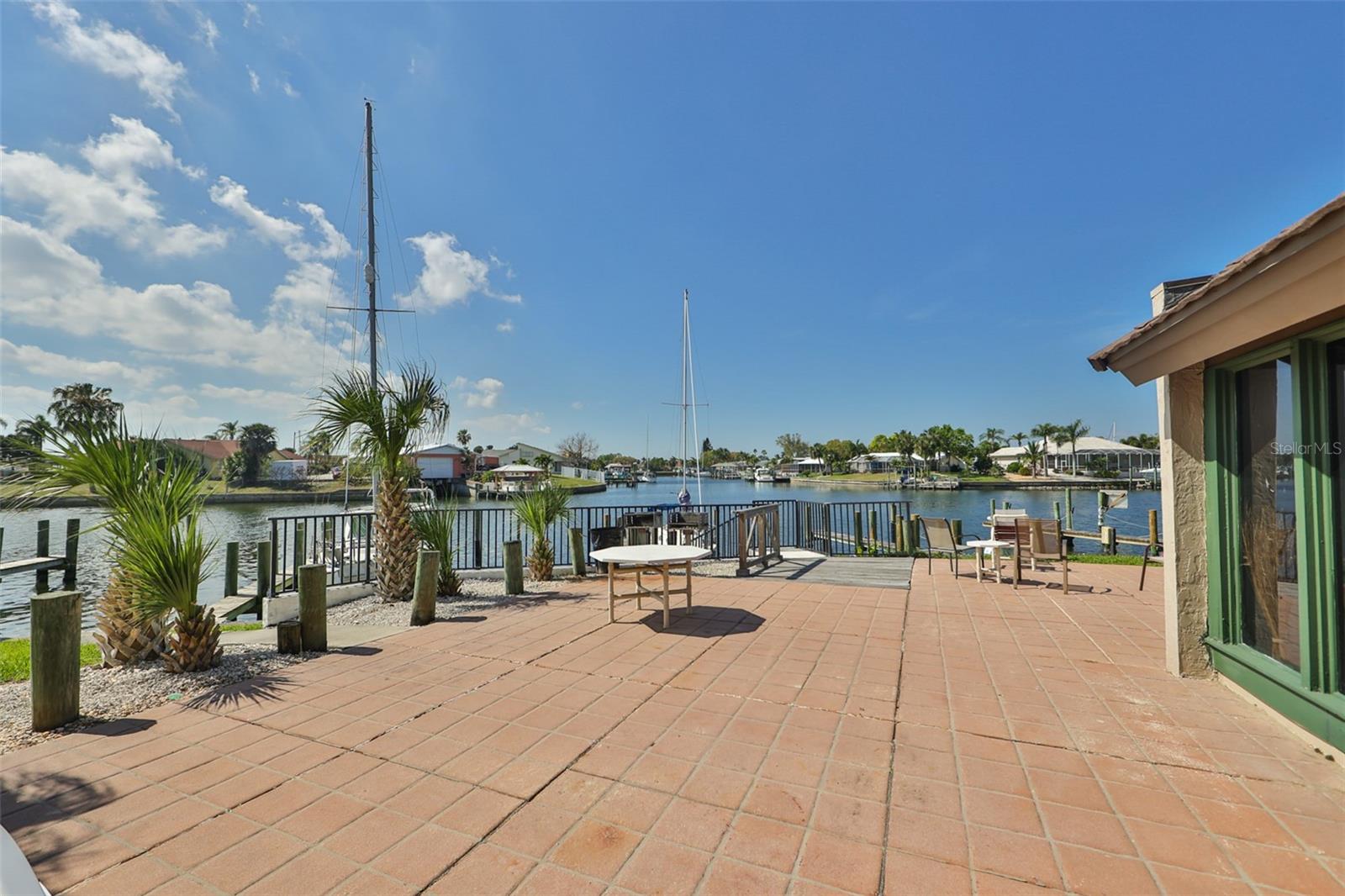 Image 19 of 22 For 1028 Apollo Beach Boulevard 315