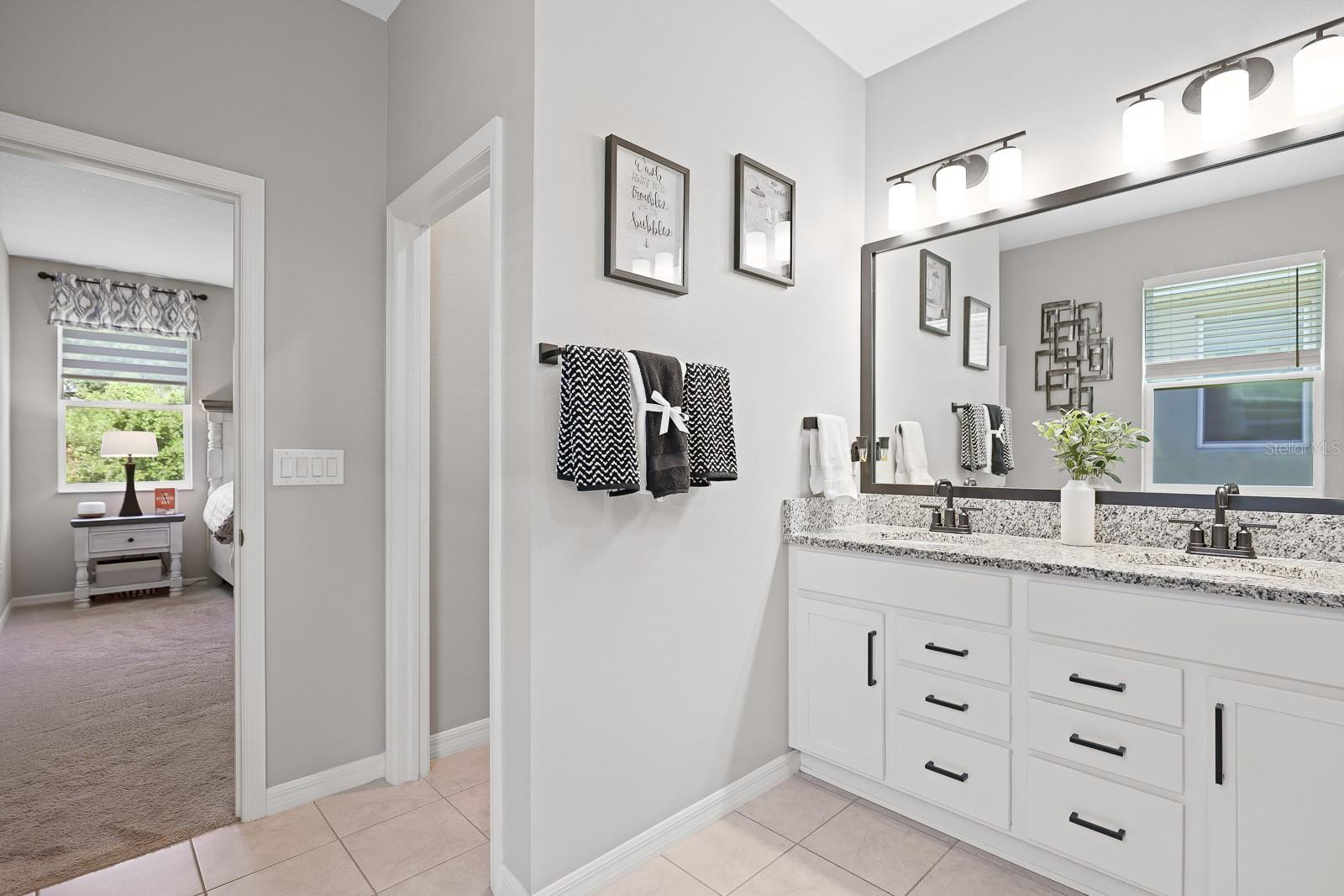 Listing photo id 20 for 520 Valri Park Drive