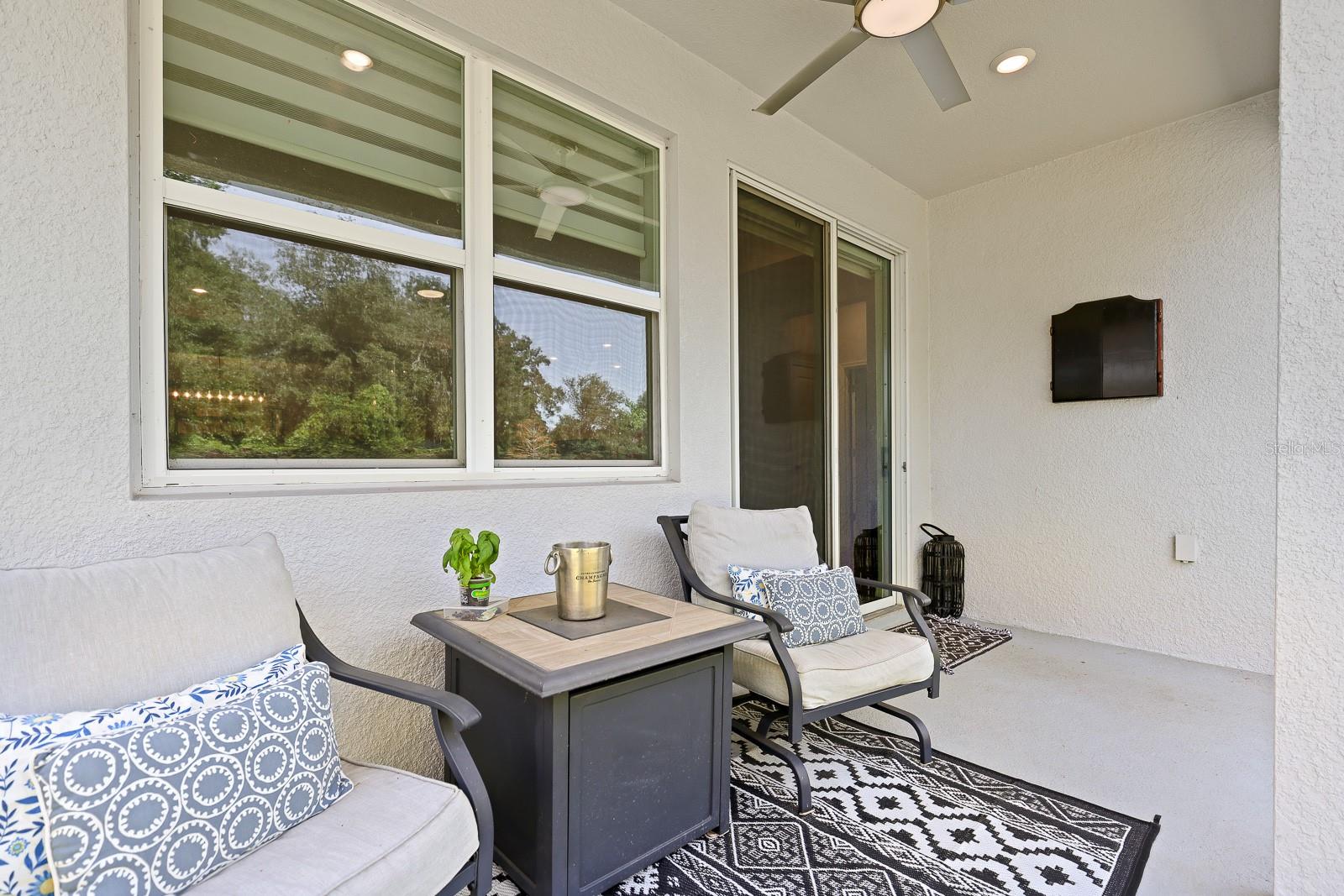 Listing photo id 33 for 520 Valri Park Drive