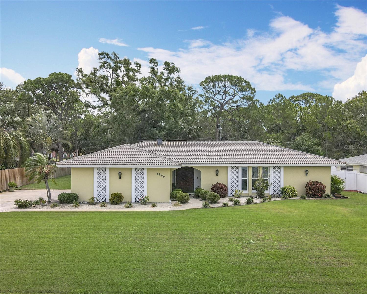 Details for 3900 38th Street S, ST PETERSBURG, FL 33711