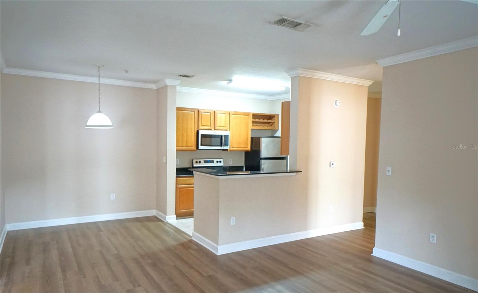 Image 6 of 22 For 18425 Bridle Club Drive