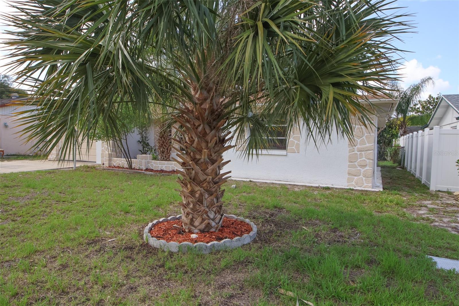 Image 3 of 25 For 7904 Judith Crescent