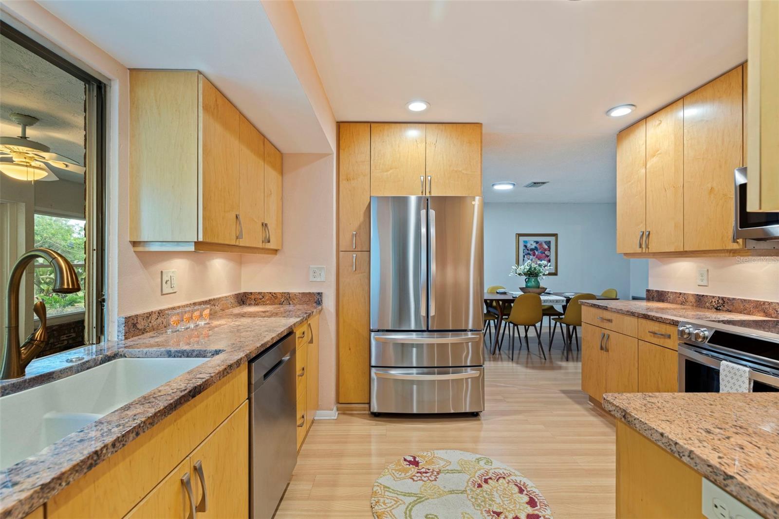 Image 11 of 44 For 5901 3rd Street S