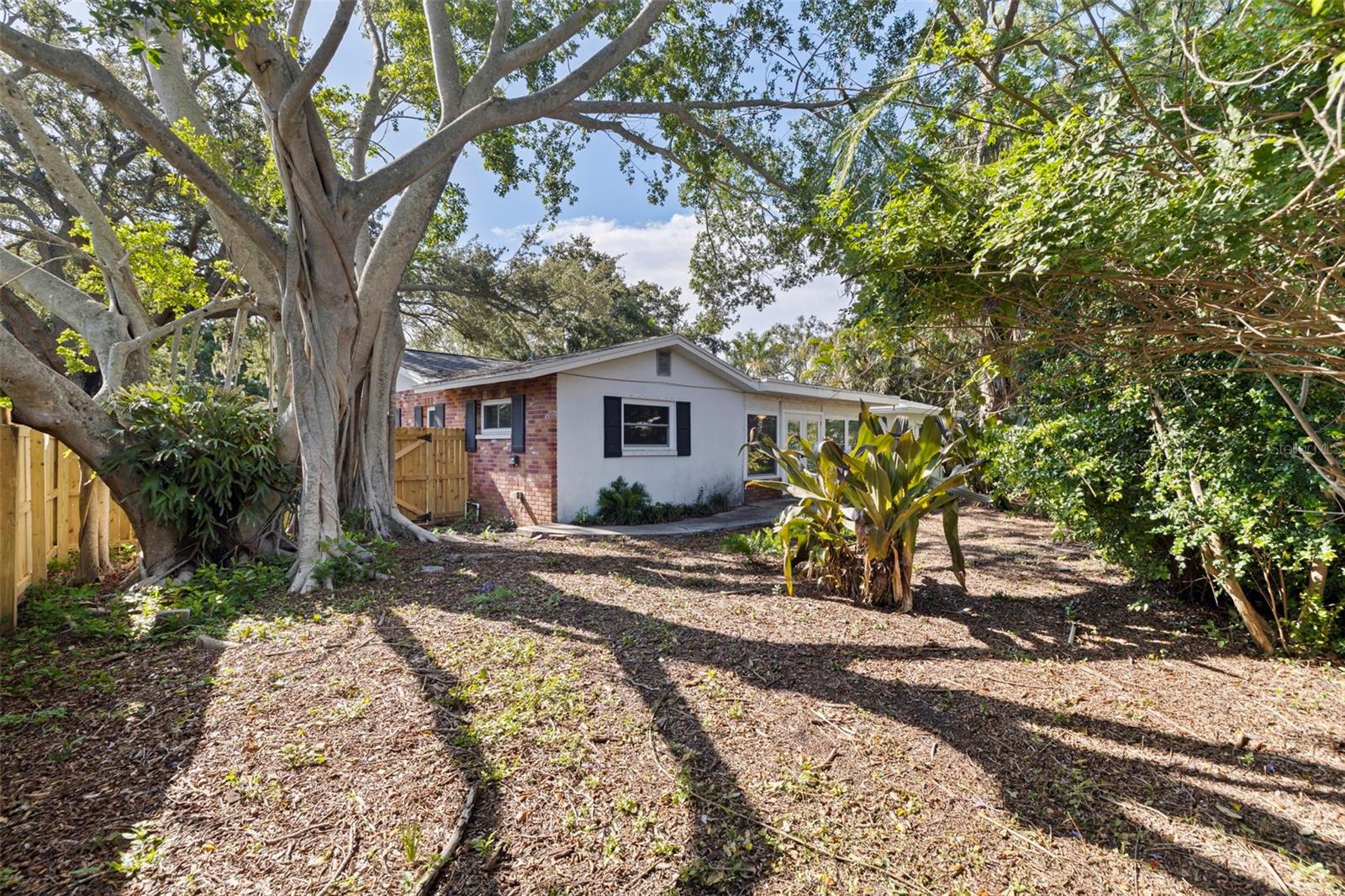 Image 32 of 44 For 5901 3rd Street S