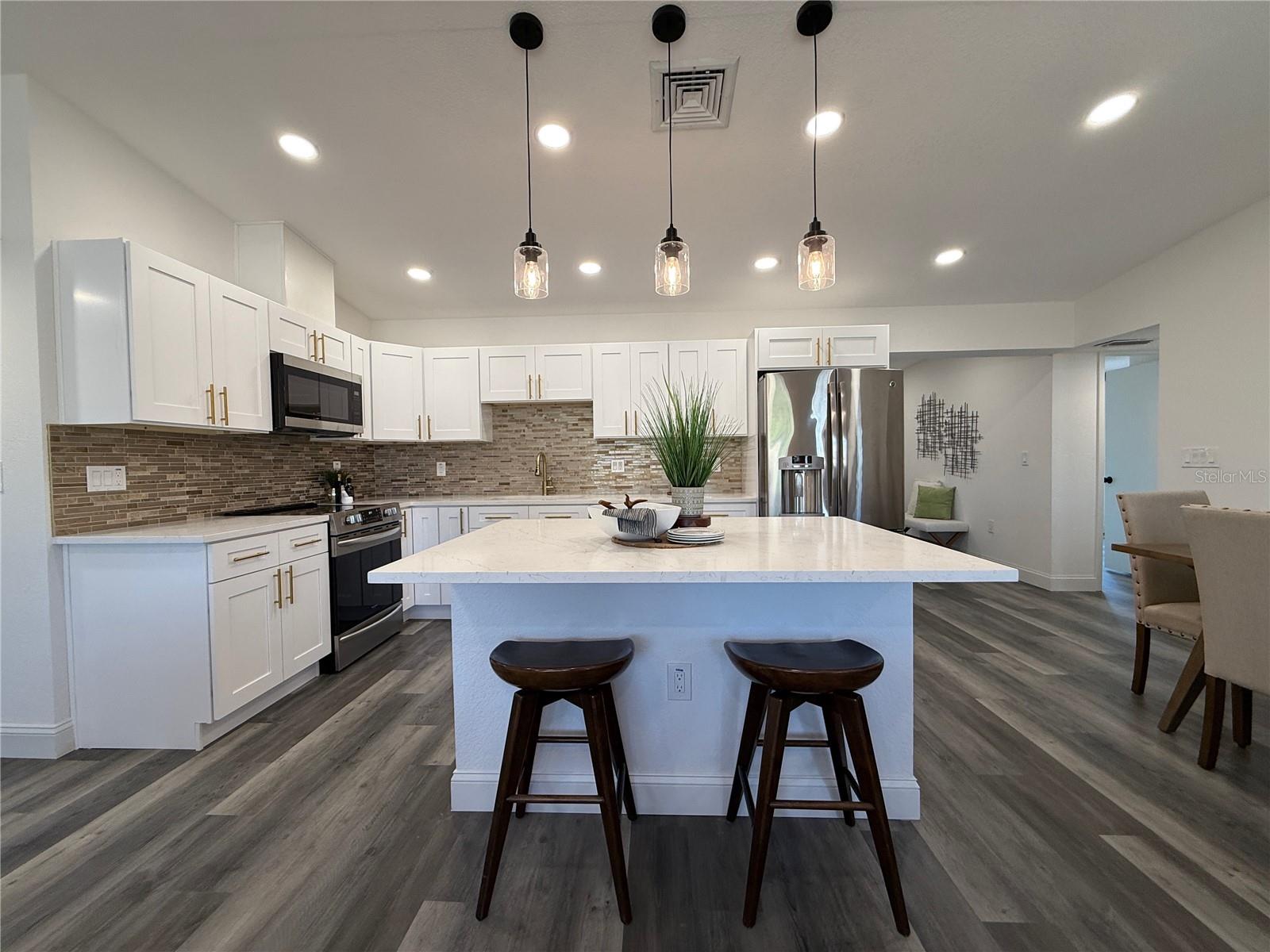 Image 6 of 28 For 2254 66th Avenue S