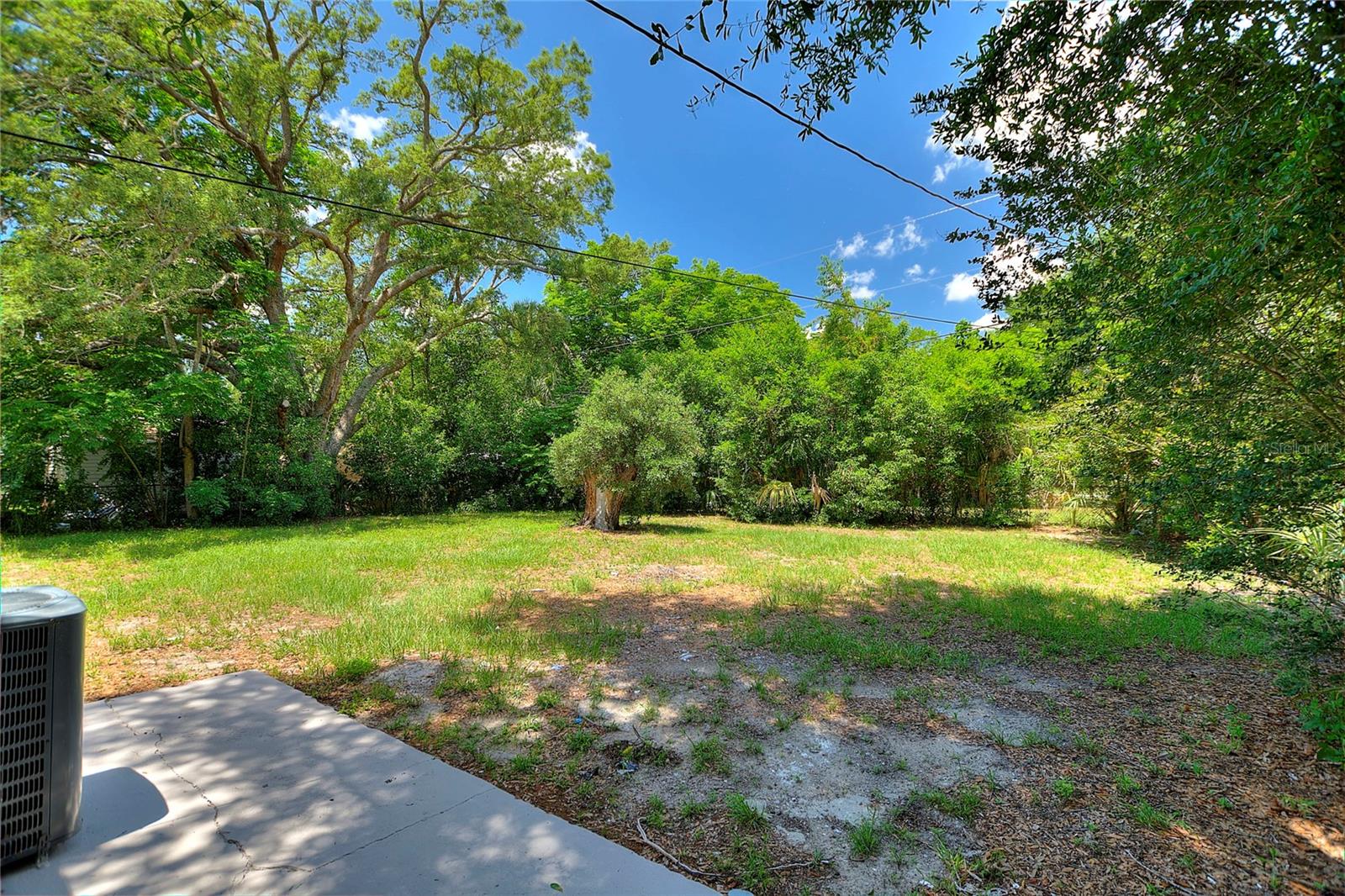 Listing photo id 26 for 20 Washington Street