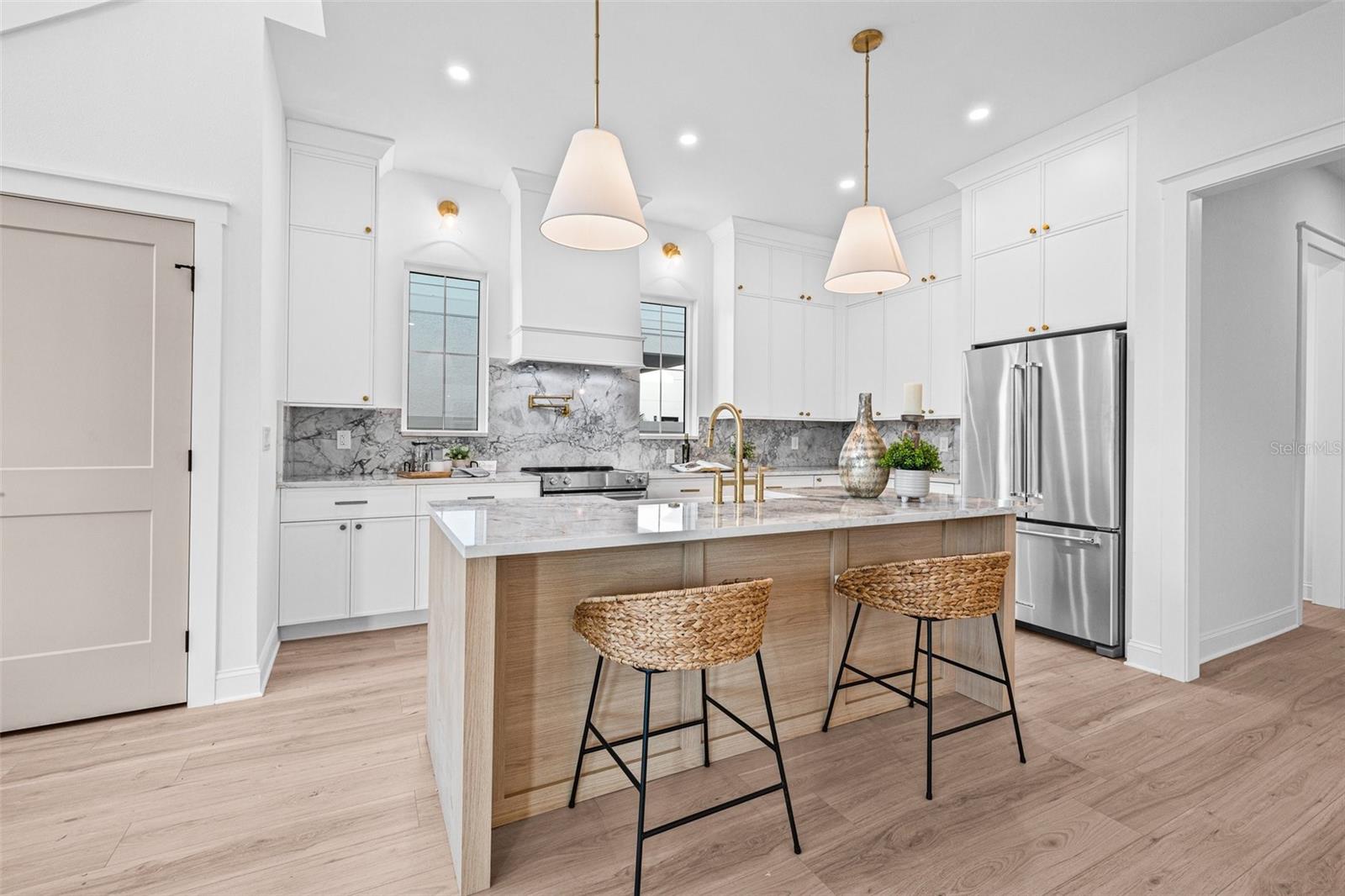 Image 13 of 43 For 5120 3rd Avenue N