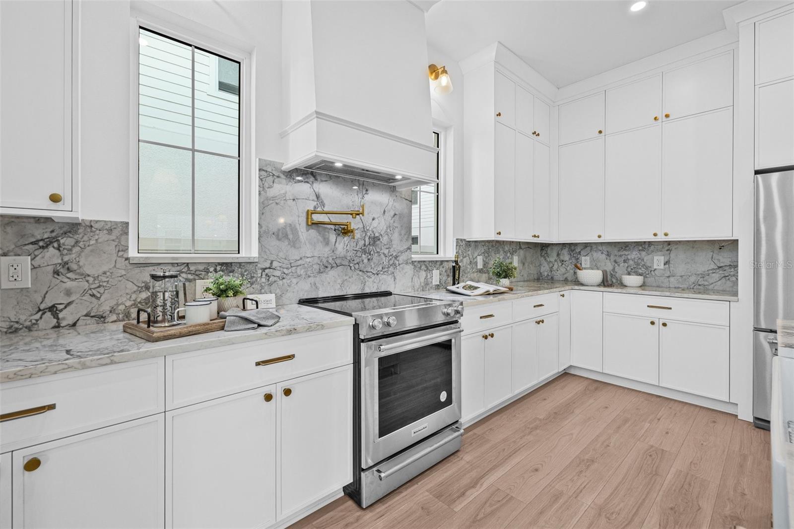 Image 17 of 43 For 5120 3rd Avenue N