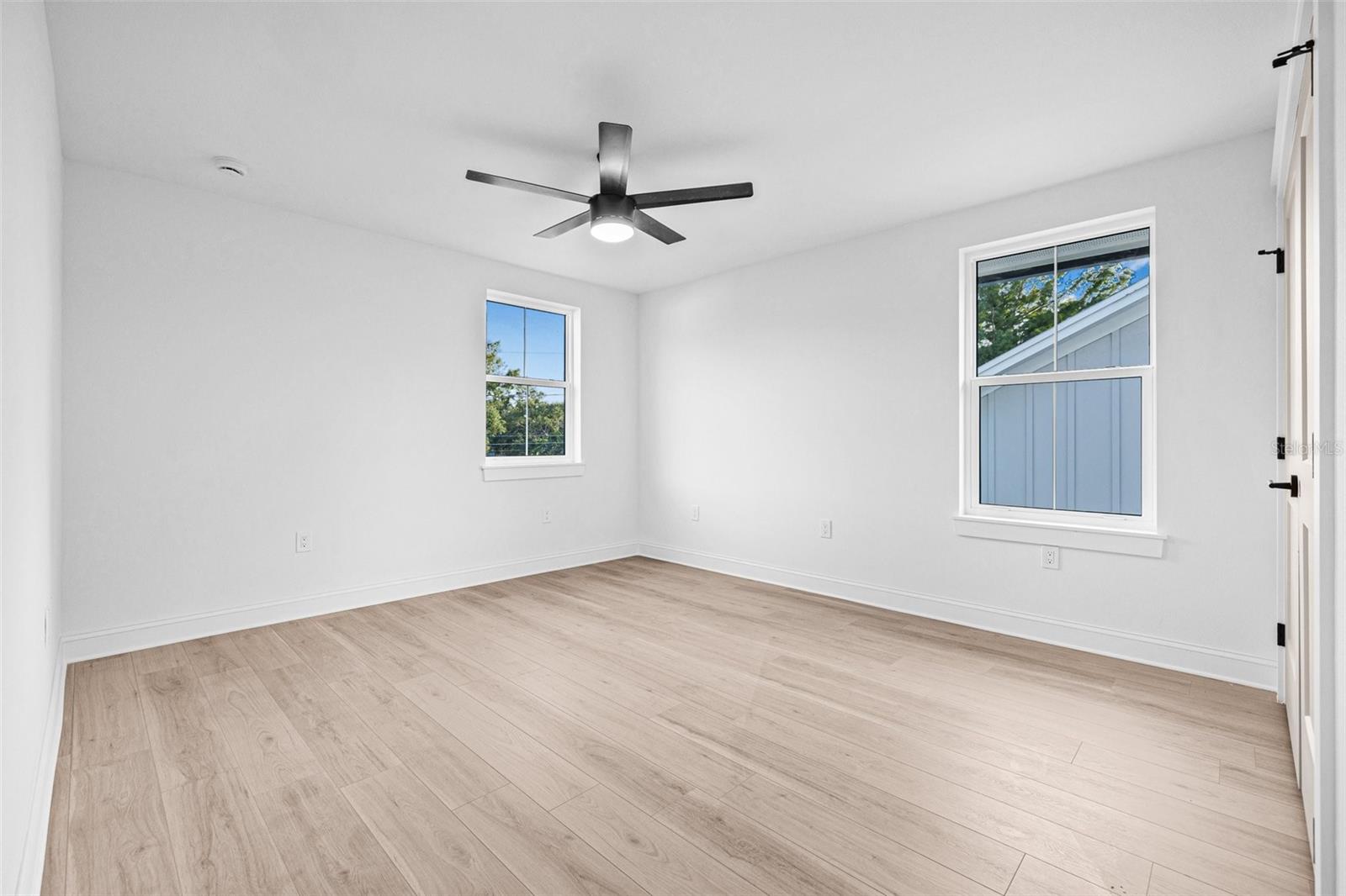 Image 41 of 43 For 5120 3rd Avenue N