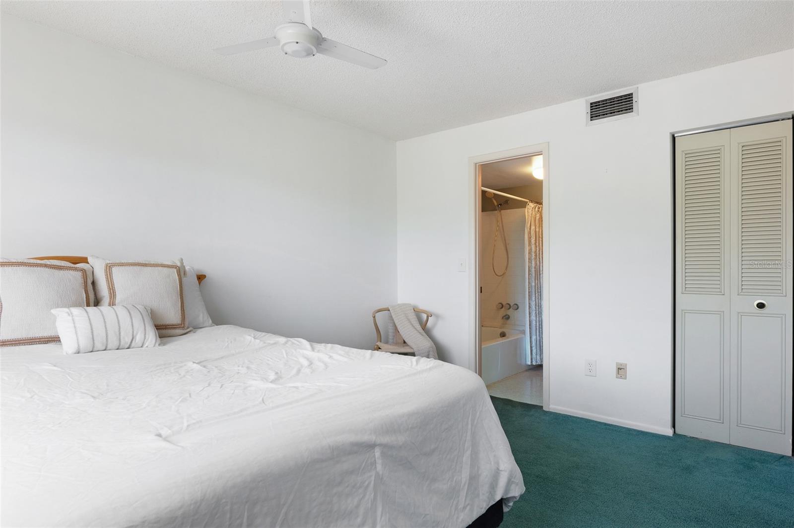 Image 13 of 30 For 801 83rd Avenue N 209