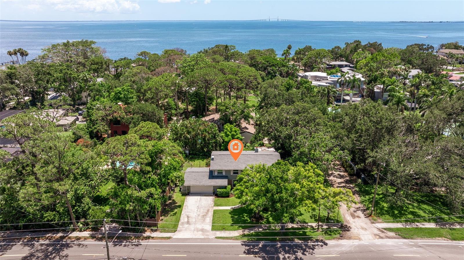 Image 13 of 54 For 768 Pinellas Point Drive S