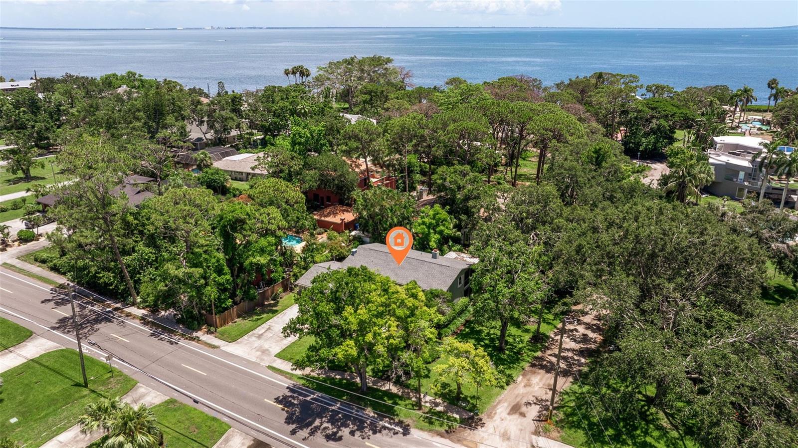Image 44 of 54 For 768 Pinellas Point Drive S