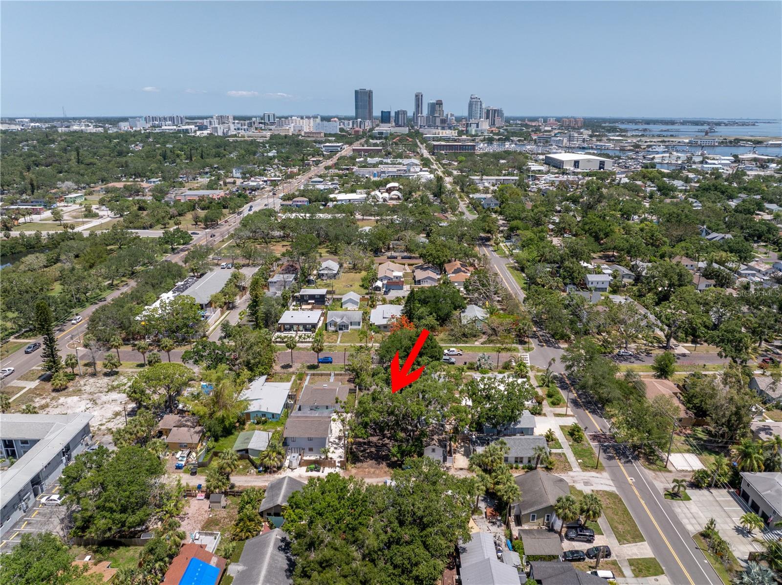 Listing photo id 4 for 320 20th Avenue S