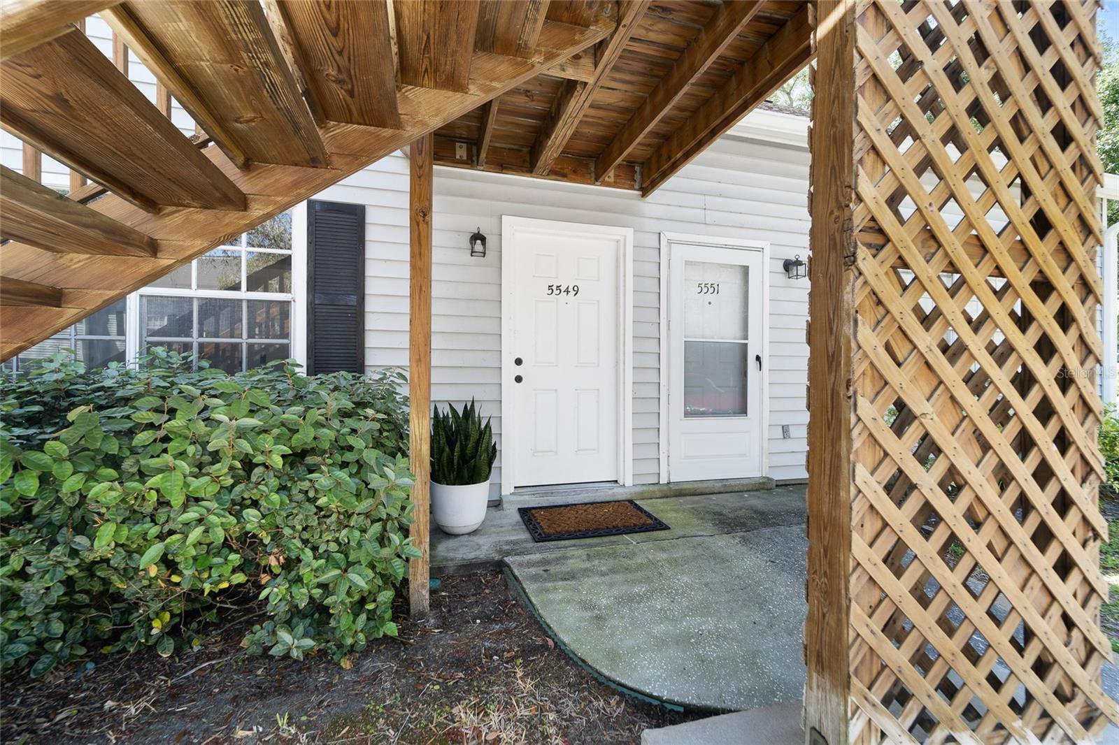 Image 2 of 20 For 5549 67th Avenue N 815