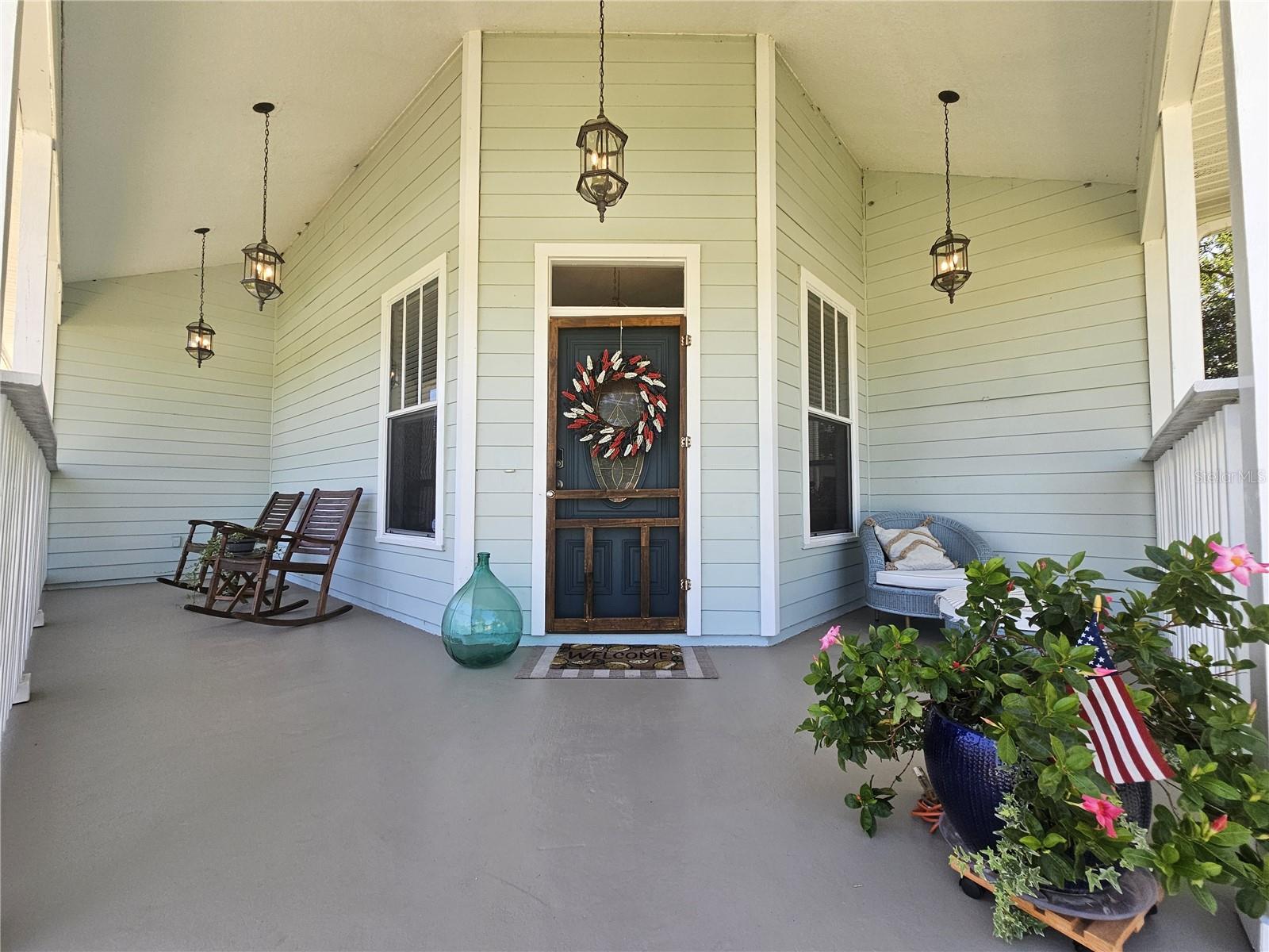 Image 8 of 48 For 7402 De Soto Street