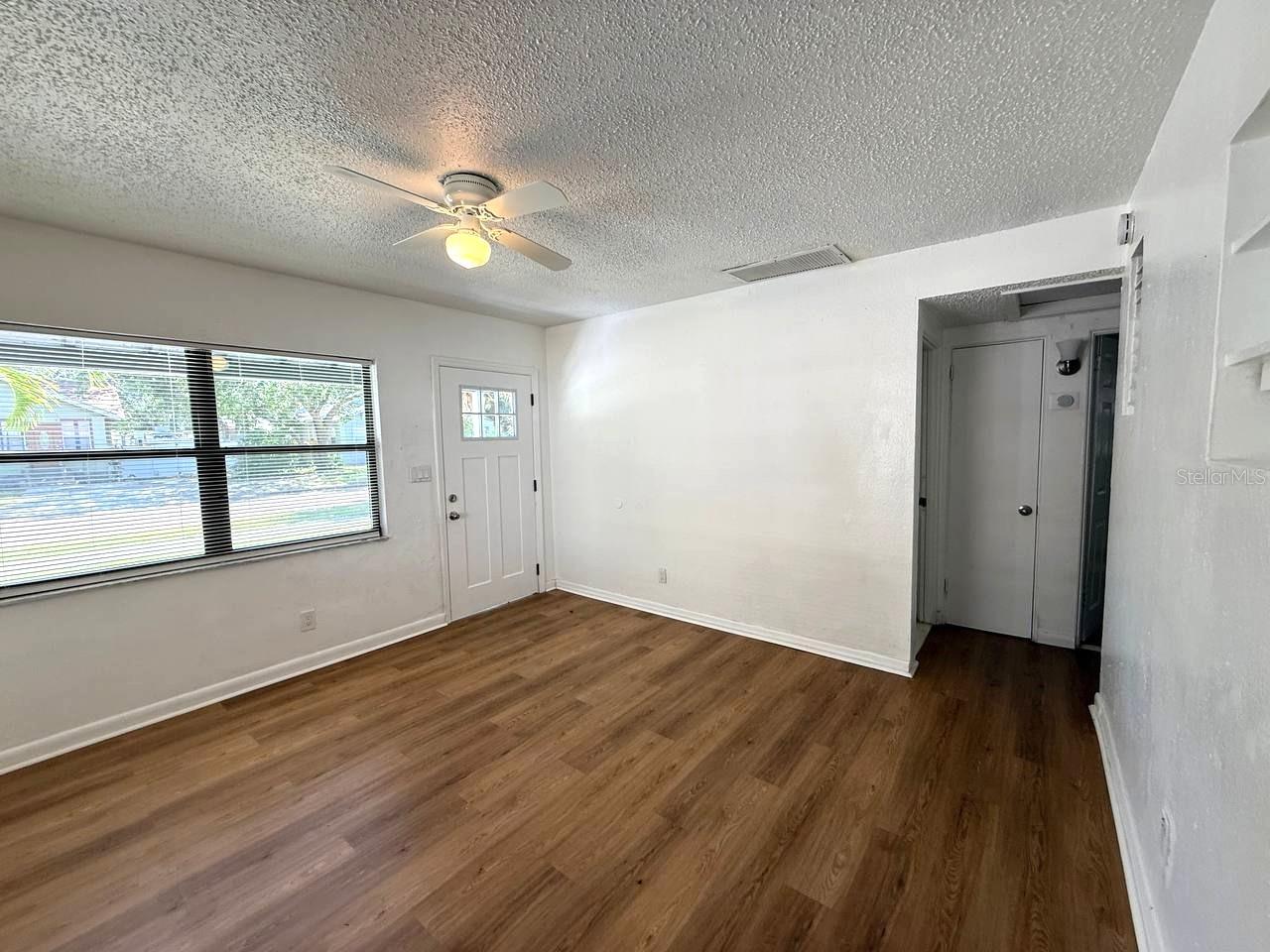 Image 13 of 35 For 767 20th Avenue S