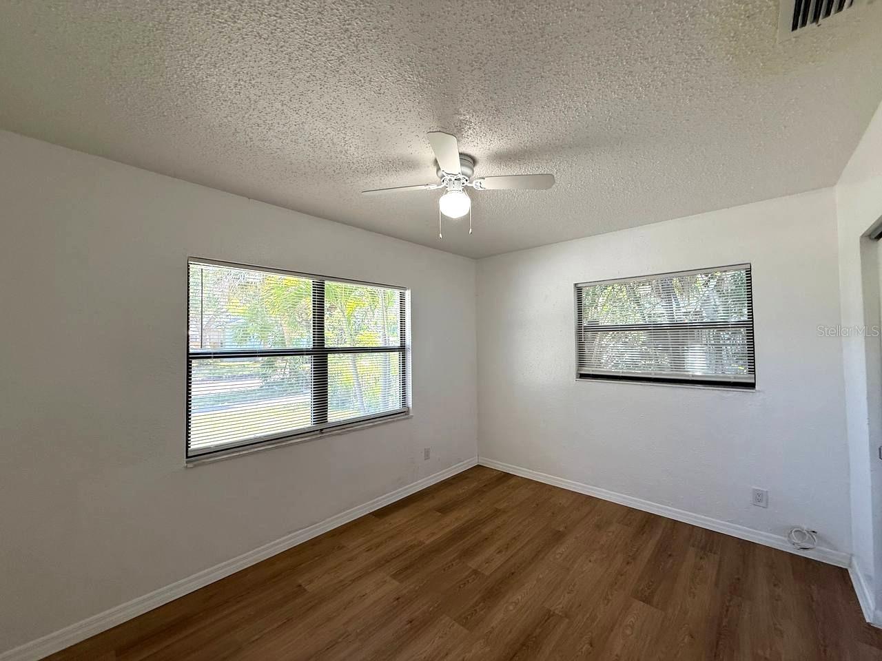 Image 8 of 35 For 767 20th Avenue S