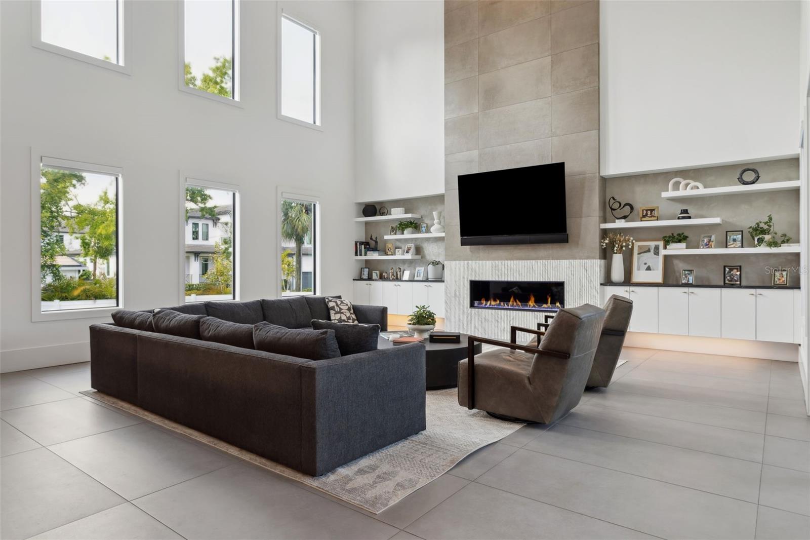 Listing photo id 16 for 2902 Beach Drive