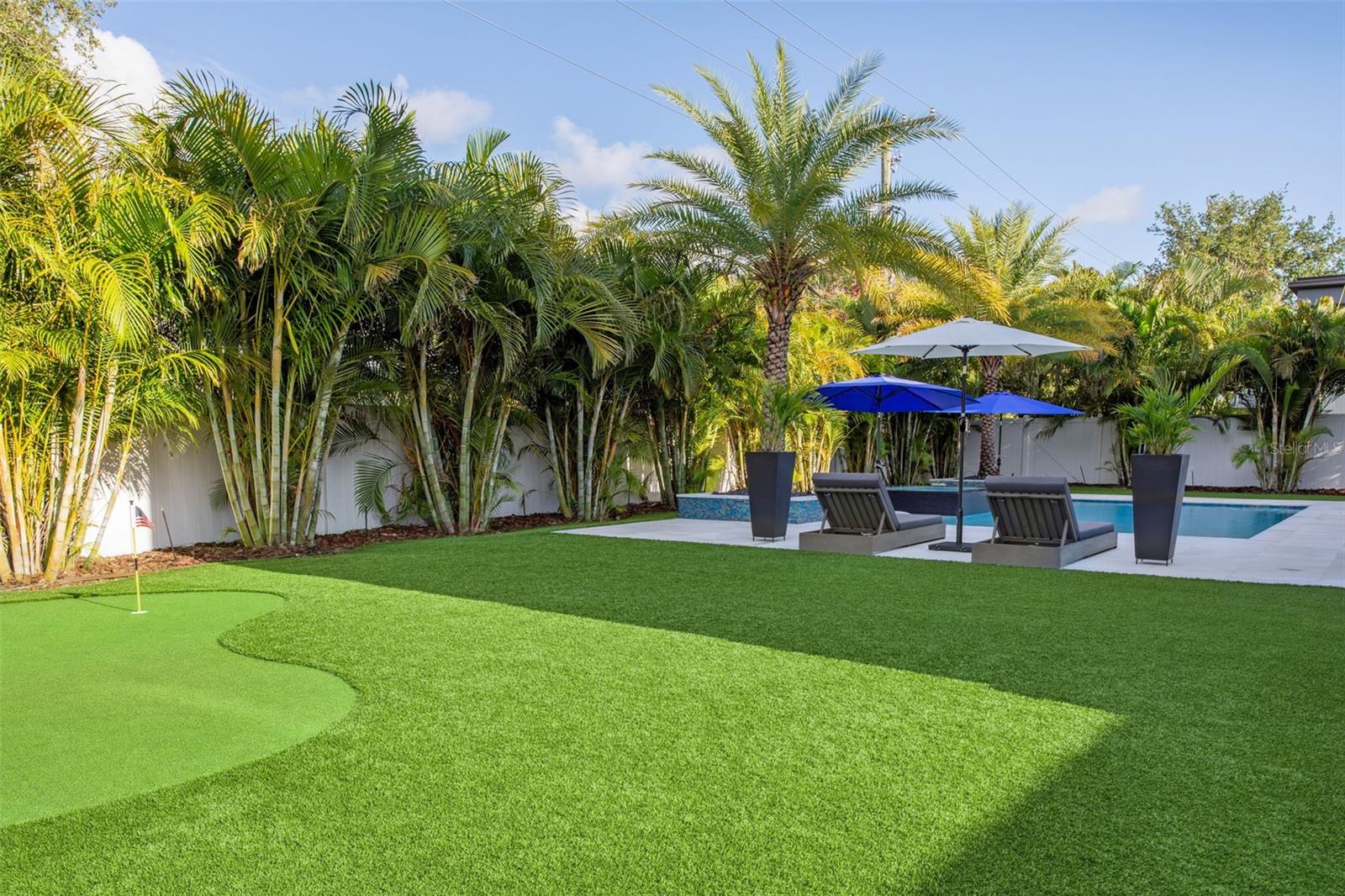 Listing photo id 65 for 2902 Beach Drive