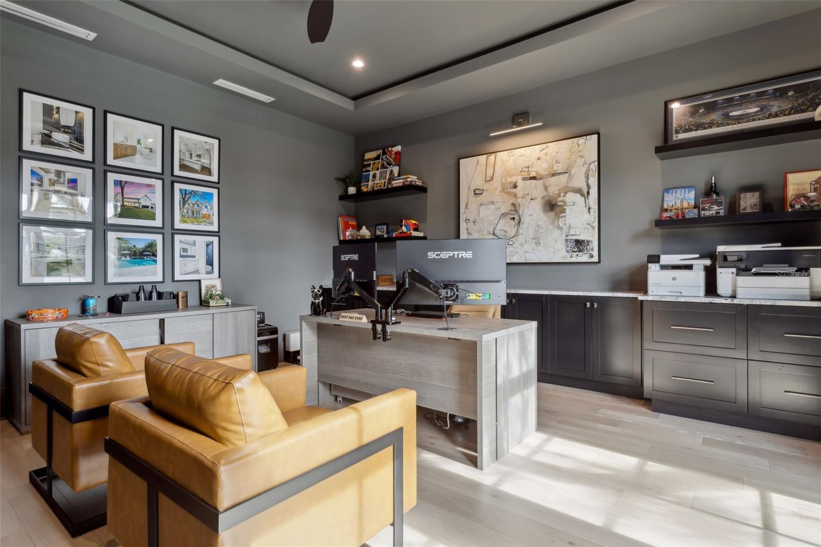 Listing photo id 5 for 2902 Beach Drive