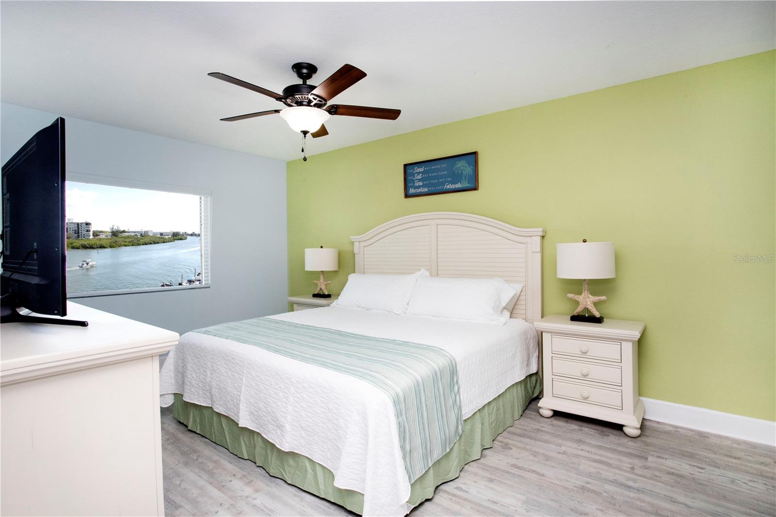 Image 10 of 35 For 399 2nd Street 417