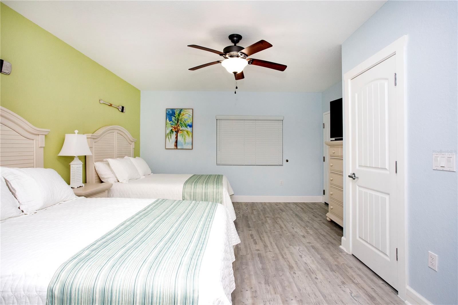 Image 13 of 35 For 399 2nd Street 417