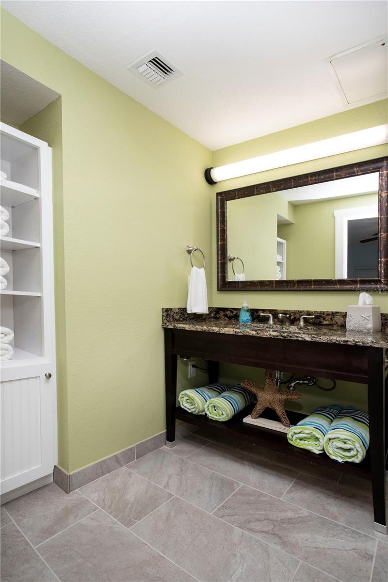 Image 15 of 35 For 399 2nd Street 417