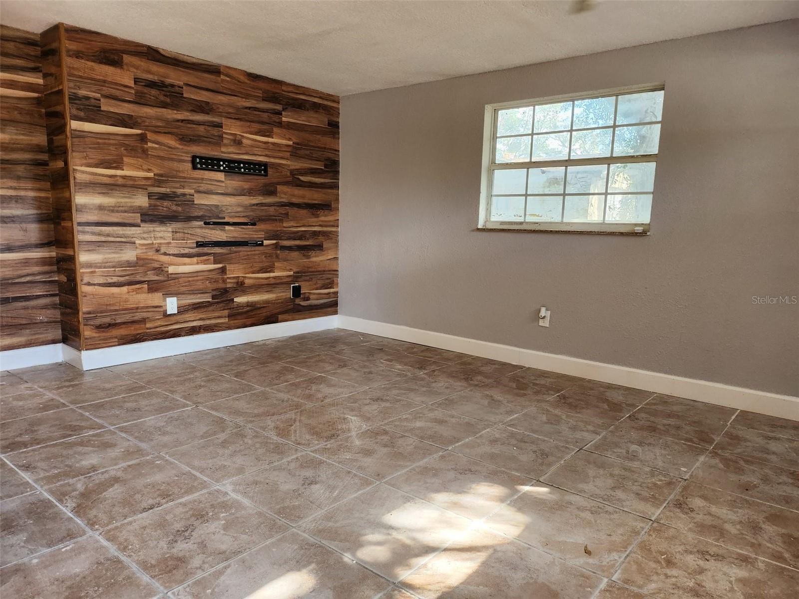 Details for 606 Hayes Road, LUTZ, FL 33549