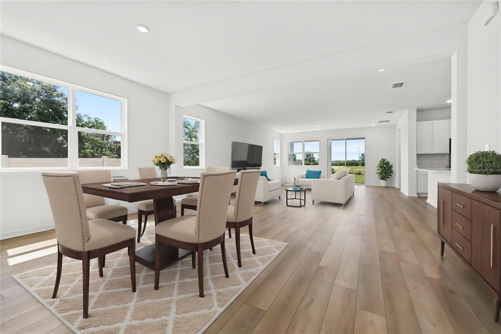 Image 8 of 49 For 29308 Kinsington Court