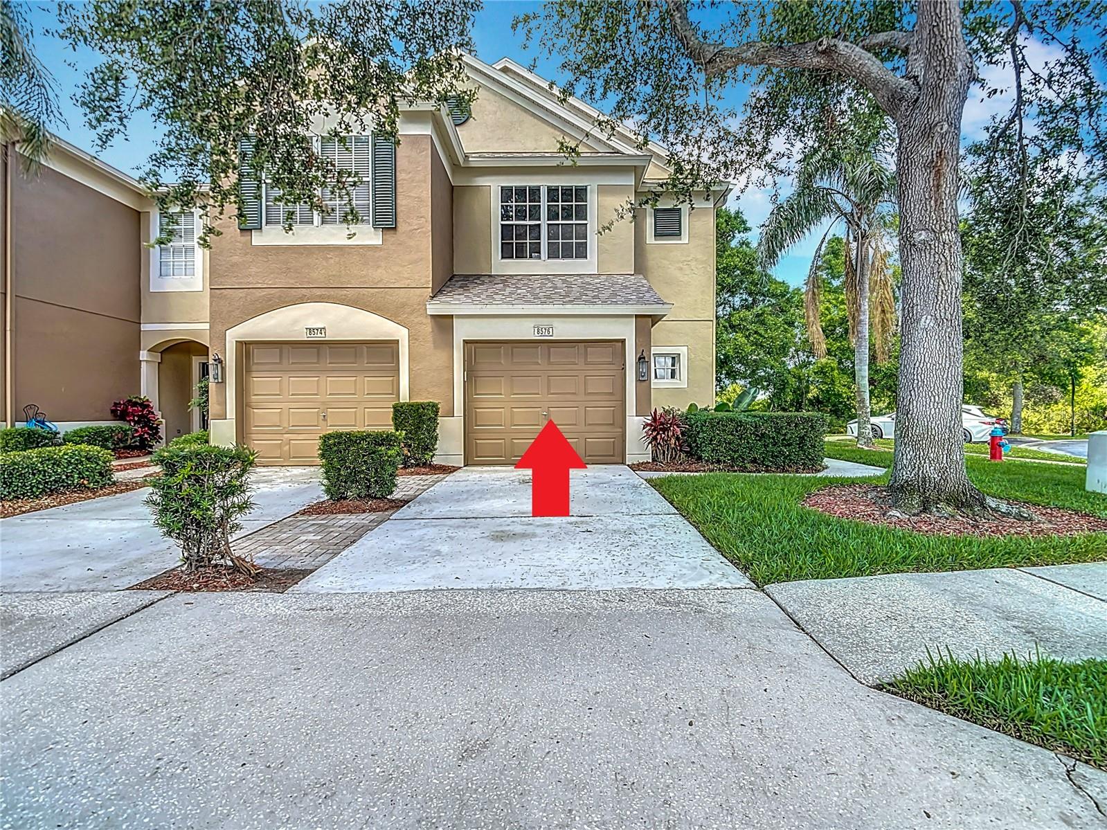 Details for 8576 Sandy Beach St, TAMPA, FL 33634