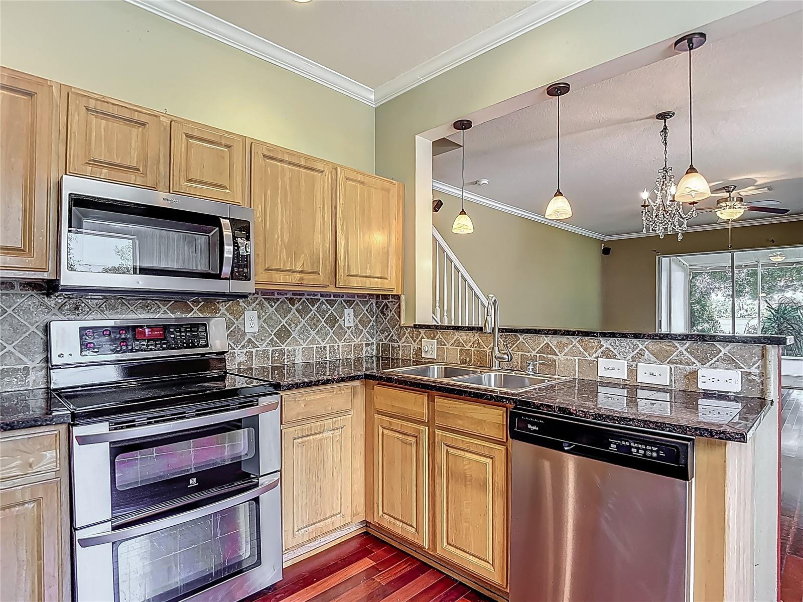 Image 20 of 73 For 8576 Sandy Beach St