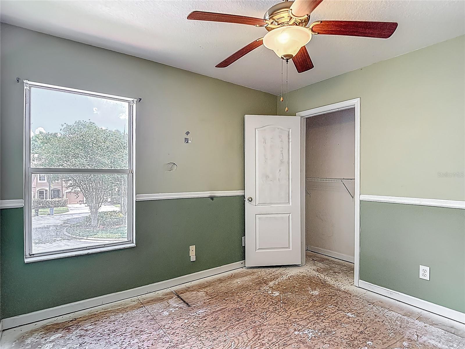 Image 33 of 73 For 8576 Sandy Beach St