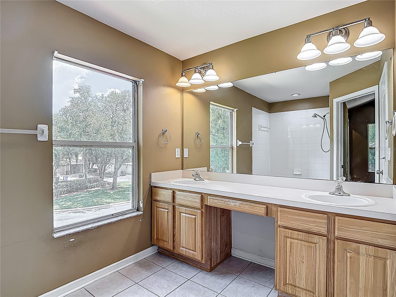 Image 43 of 73 For 8576 Sandy Beach St
