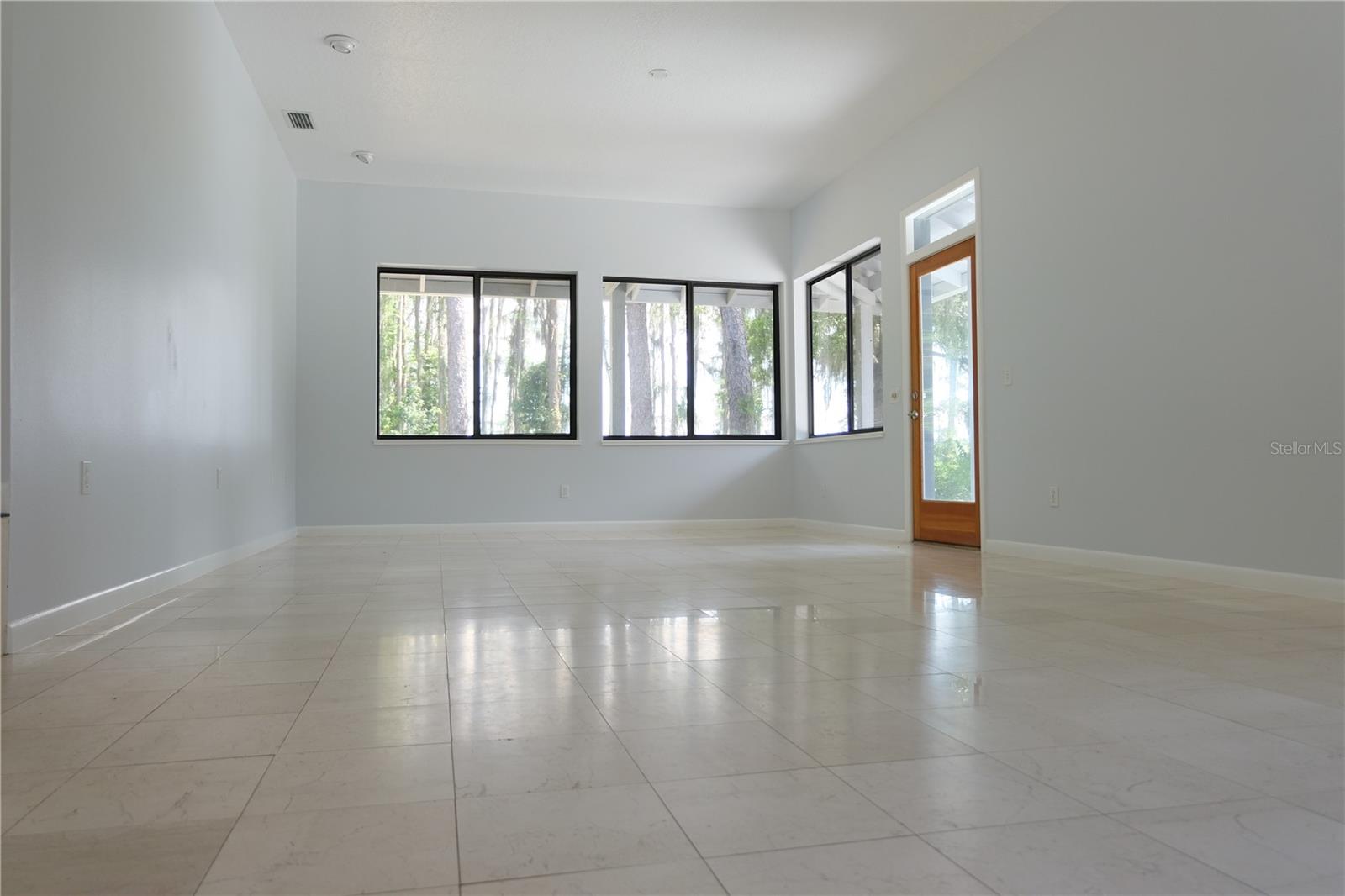 Image 7 of 16 For 6160 Fitzgerald Road