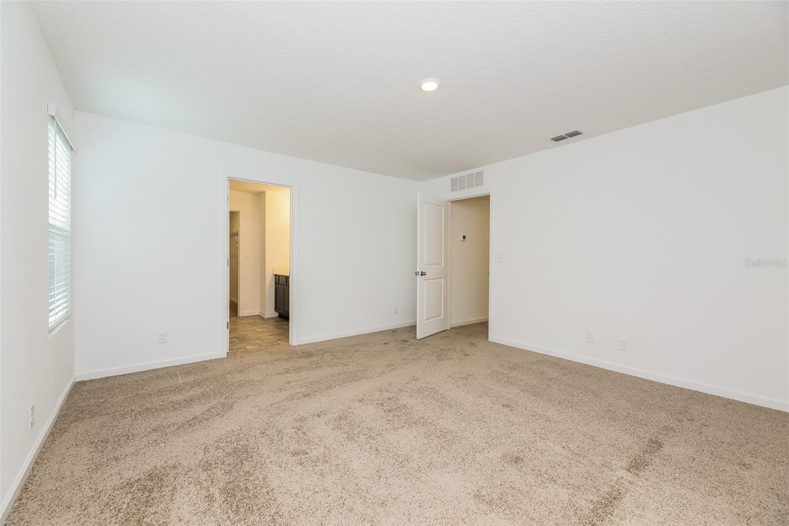 Image 11 of 19 For 4990 Bramante Dr