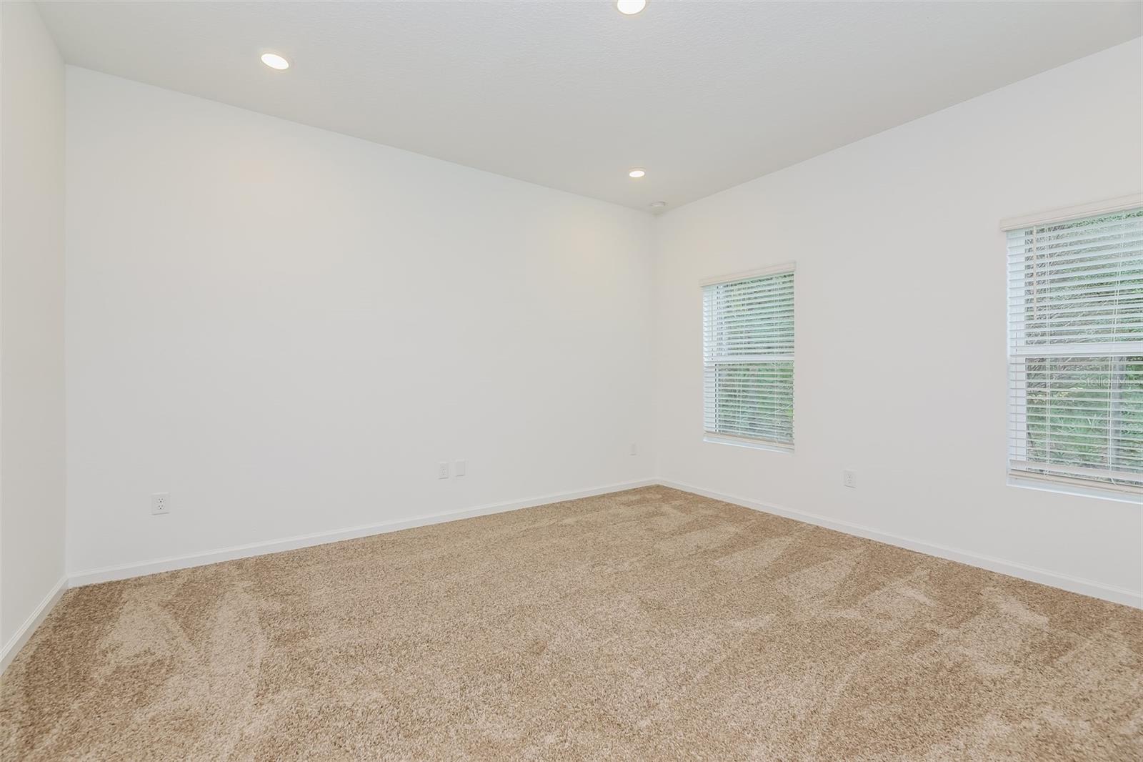 Image 6 of 19 For 4990 Bramante Dr