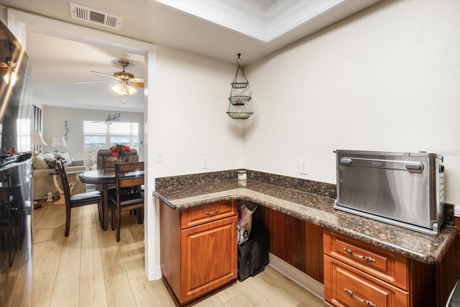 Image 12 of 29 For 5130 Brittany Drive S 604