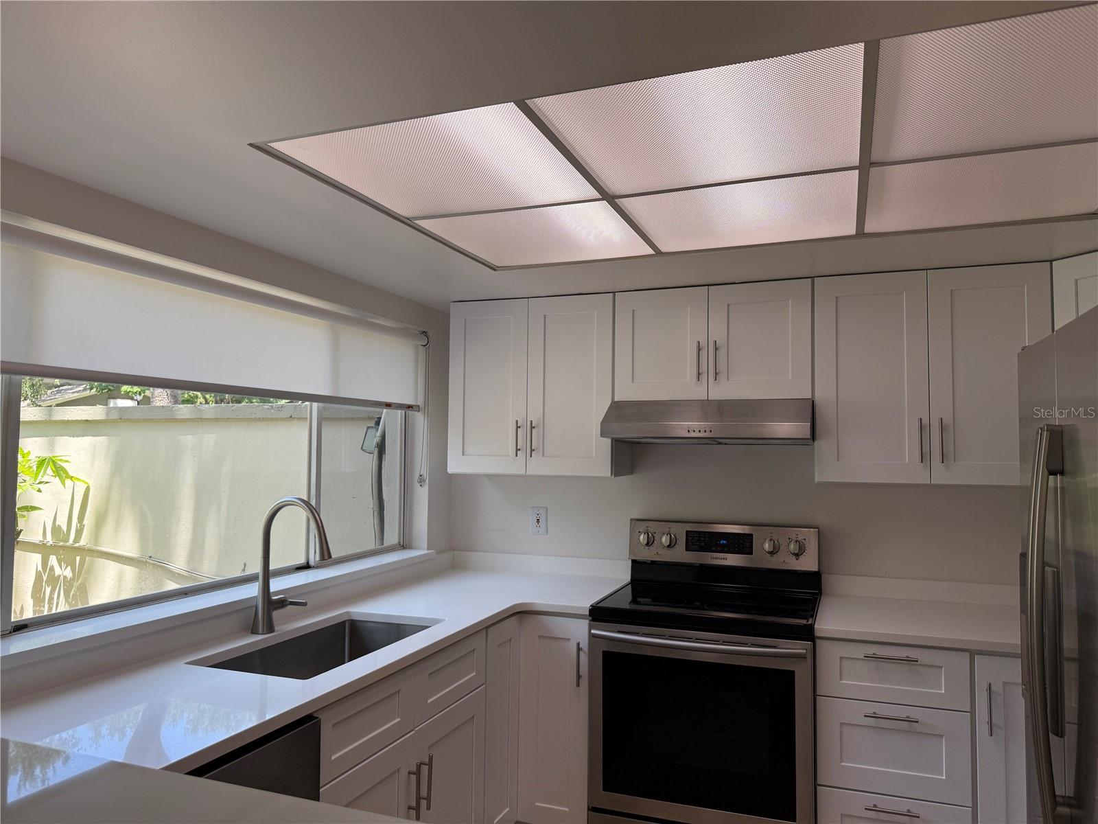 Image 5 of 20 For 6206 Dewdrop Way 0