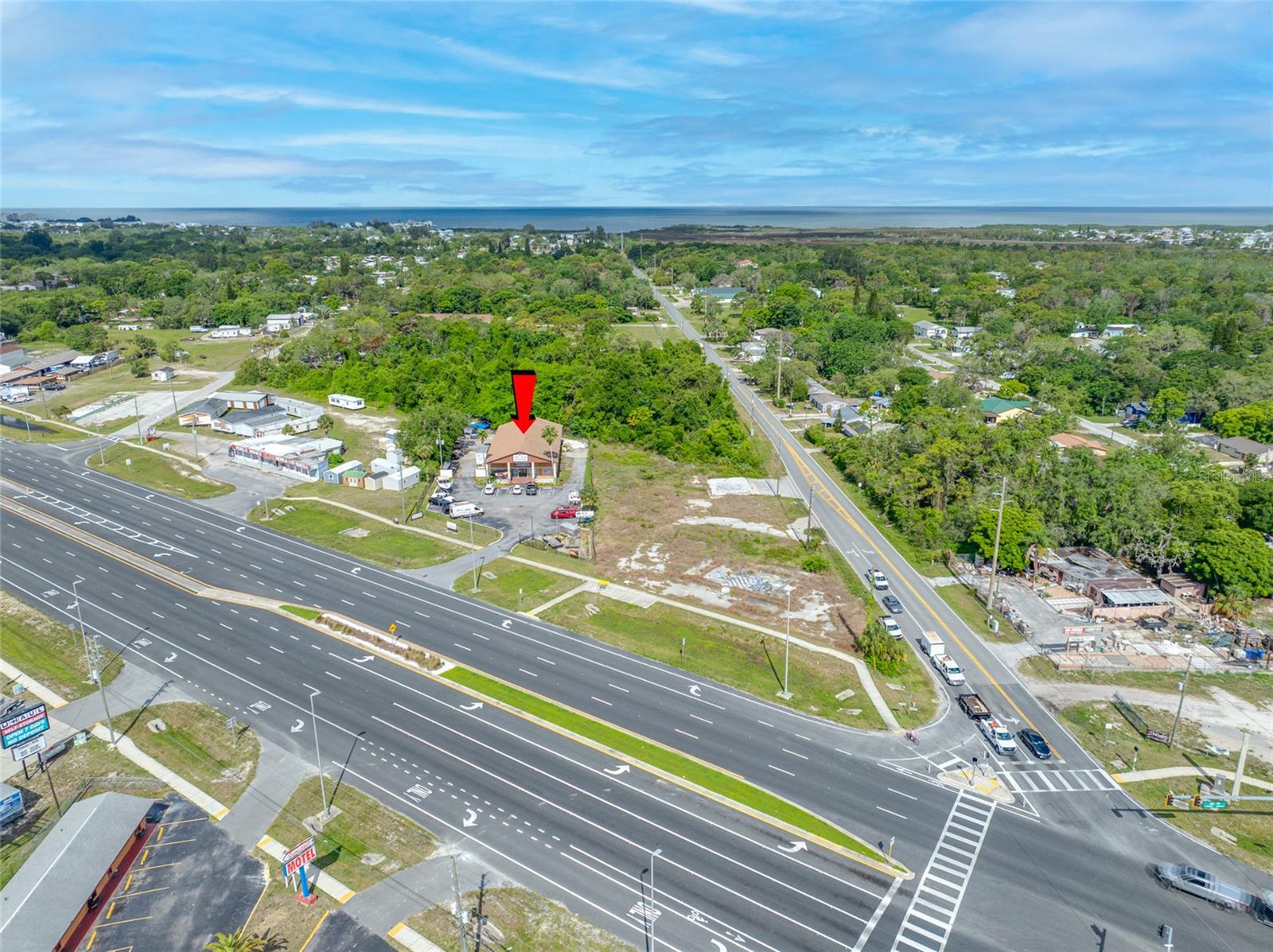 Listing photo id 26 for 14925 Us Highway 19