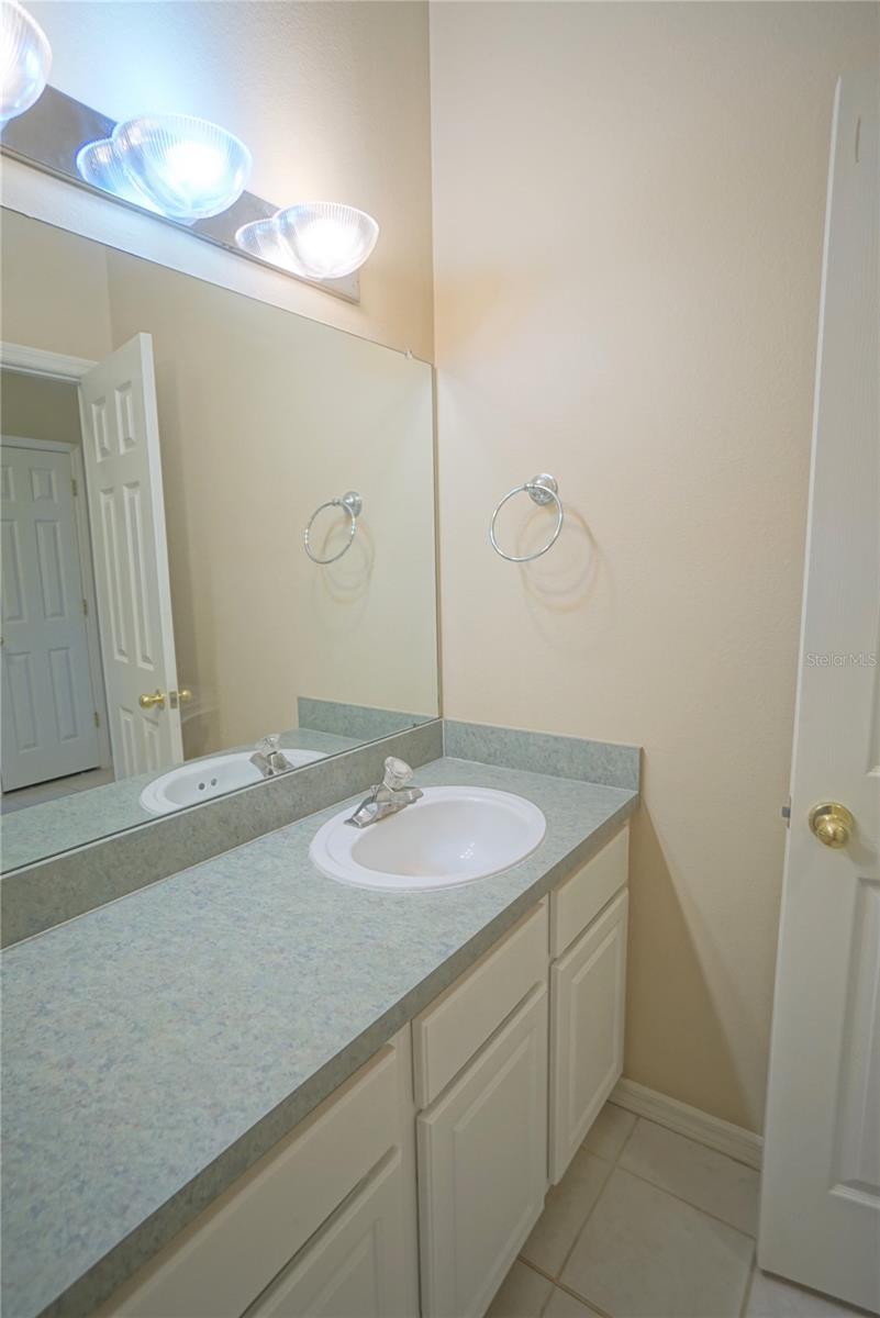 Image 16 of 18 For 12402 Windmill Cove Drive