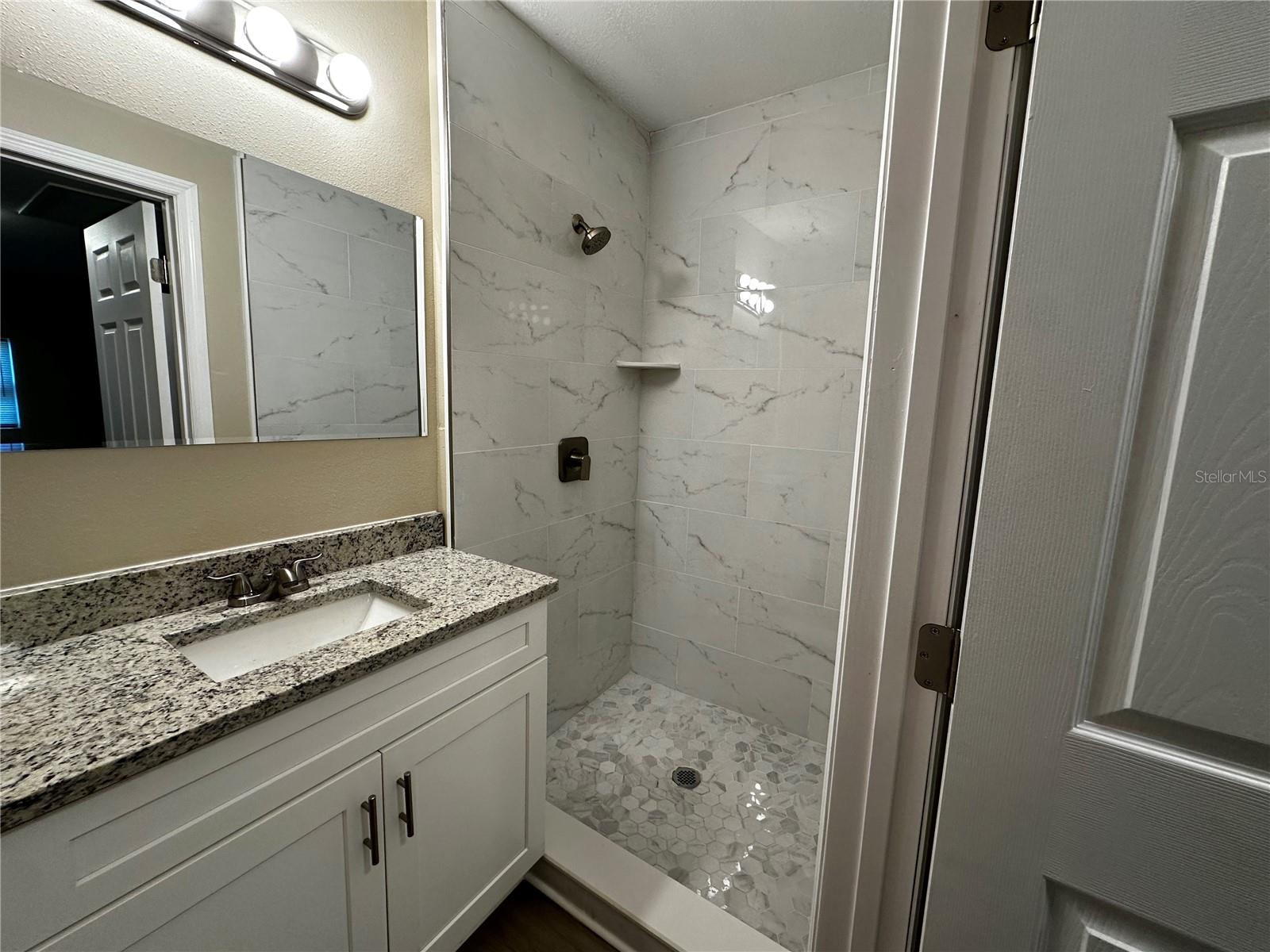 Image 6 of 17 For 7537 17th Lane N