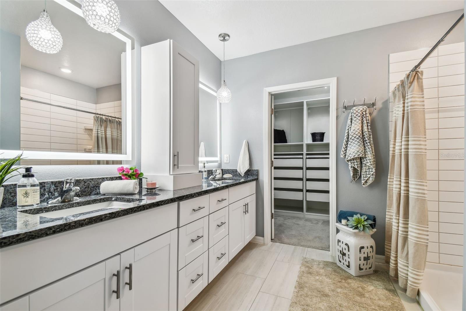 Image 41 of 99 For 8887 Little Bluestem Drive