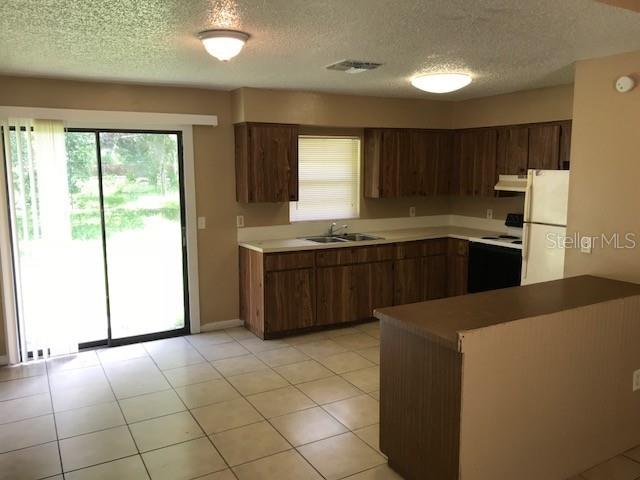 Image 2 of 16 For 2551 26th Avenue S